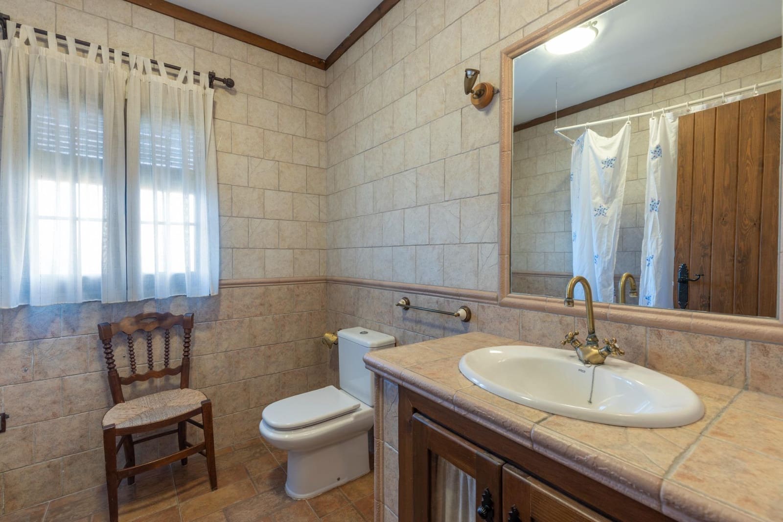 4 soverom Villa til salgs i Durcal med svømmebasseng garasje - € 319 000 (Ref: 9419621)