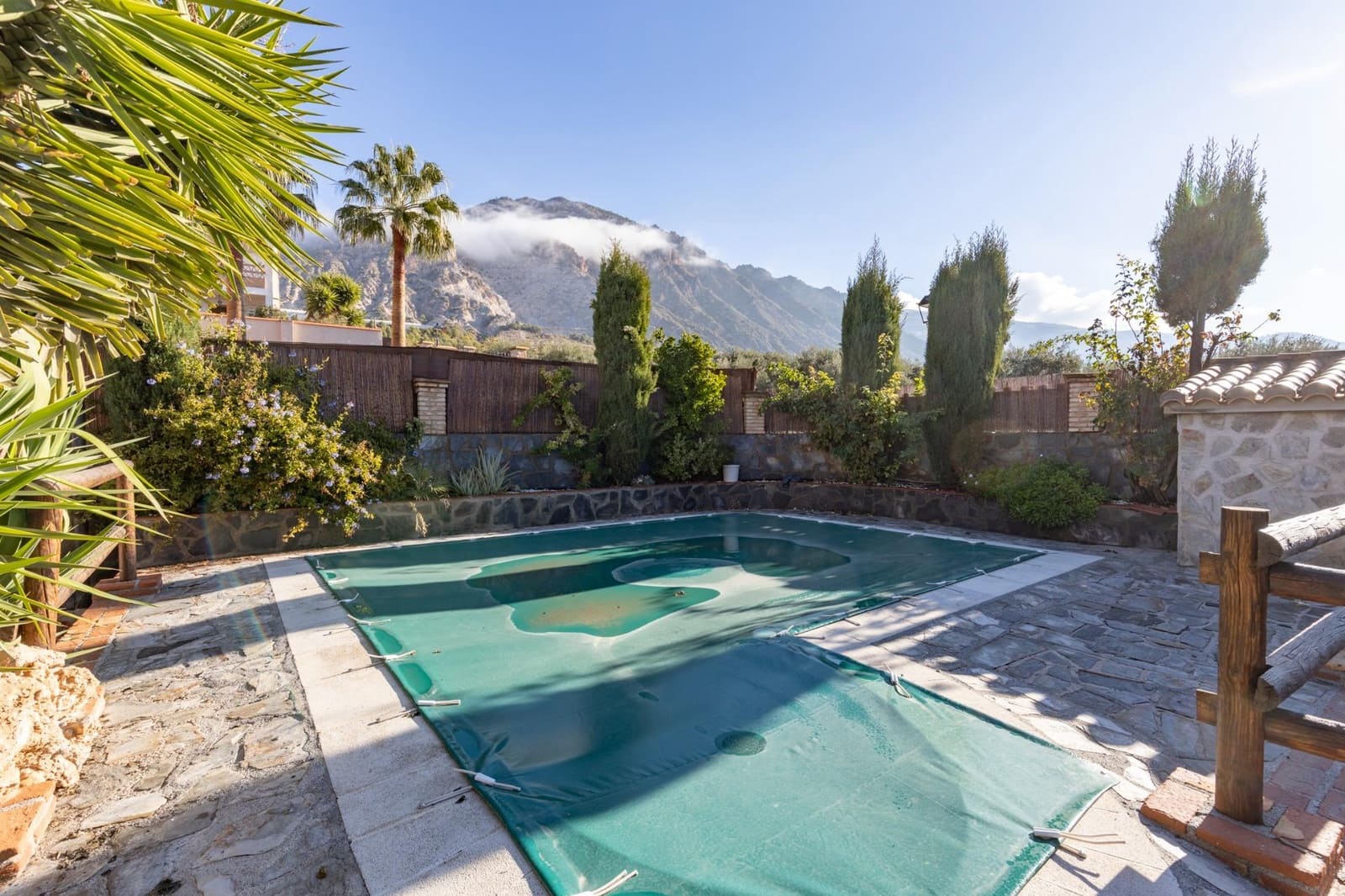 4 soverom Villa til salgs i Durcal med svømmebasseng garasje - € 319 000 (Ref: 9419621)