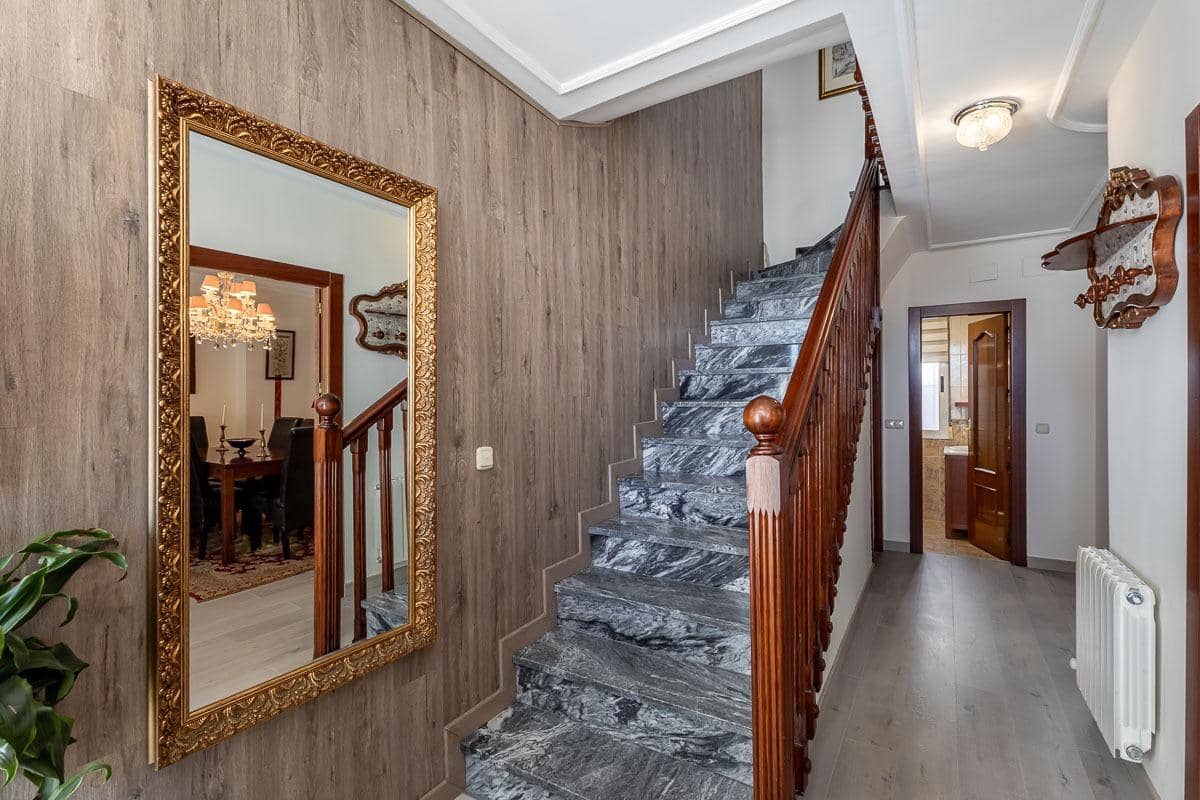 3 soveværelse Byhus til salg i Cullar Vega med garage - € 219.000 (Ref: 9419633)