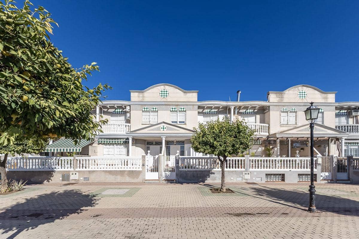 3 soveværelse Byhus til salg i Cullar Vega med garage - € 219.000 (Ref: 9419633)