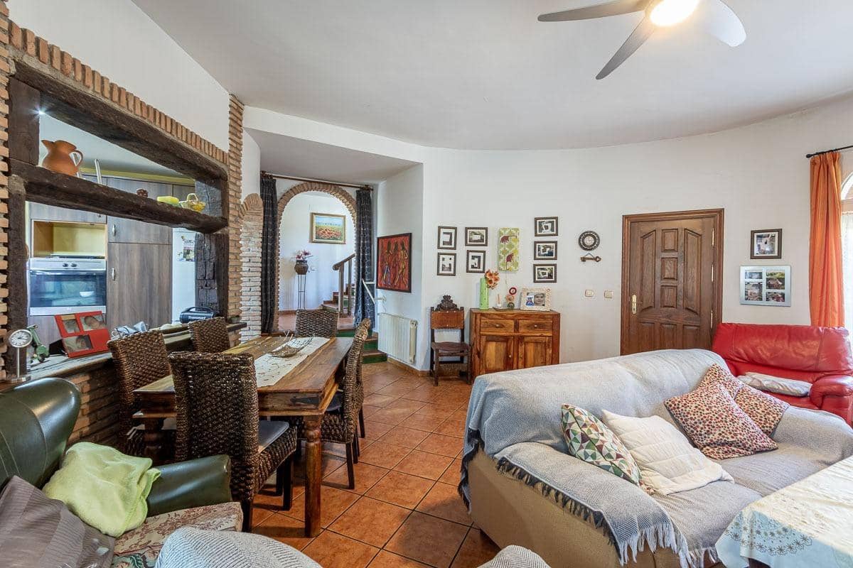 5 soveværelse Villa til salg i Las Gabias med swimmingpool garage - € 540.000 (Ref: 9422339)