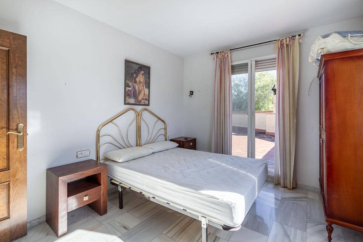 5 soveværelse Villa til salg i Las Gabias med swimmingpool garage - € 540.000 (Ref: 9422339)