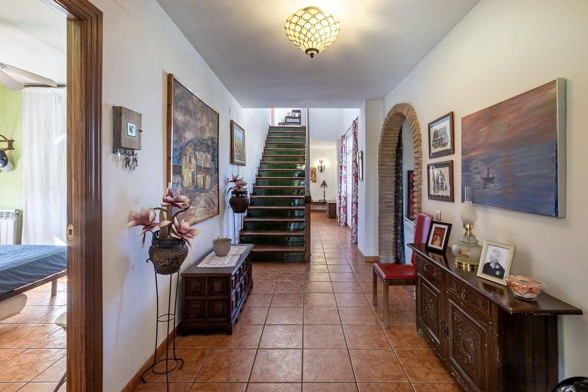 5 soveværelse Villa til salg i Las Gabias med swimmingpool garage - € 540.000 (Ref: 9422339)