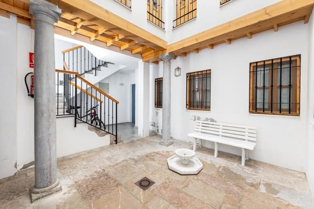 1 soveværelse Lejlighed til salg i Albaicin, Granada by - € 190.000 (Ref: 9422340)