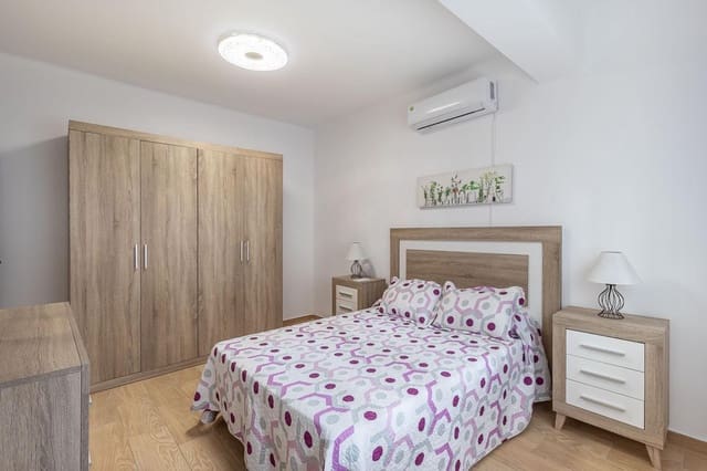 2 soveværelse Lejlighed til salg i Granada by - € 218.000 (Ref: 9427462)