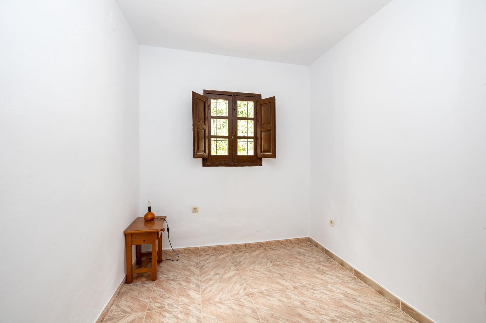 4 soveværelse Finca/Landehus til salg i Dilar - € 210.000 (Ref: 9427464)