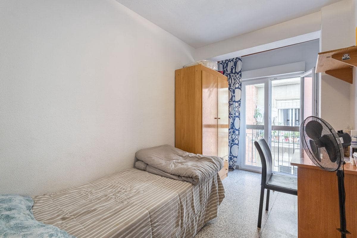 3 soveværelse Lejlighed til salg i Granada by - € 219.000 (Ref: 9427465)