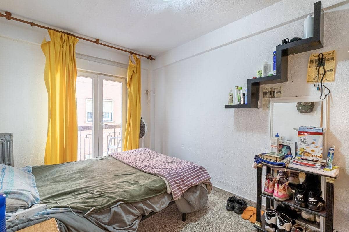 3 soveværelse Lejlighed til salg i Granada by - € 219.000 (Ref: 9427465)