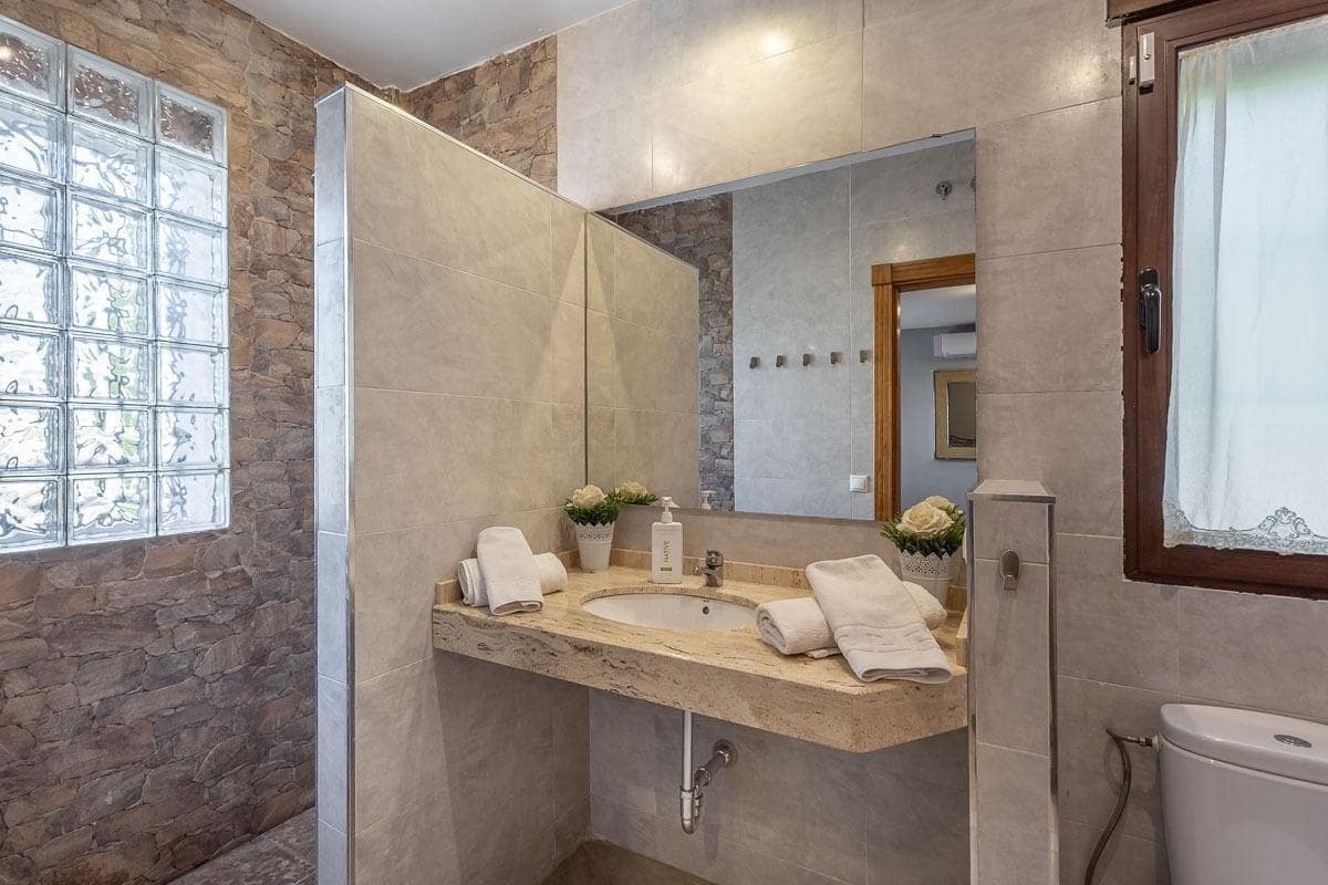 5 quarto Quinta/Casa Rural para venda em Atarfe com piscina - 548 000 € (Ref: 9436132)