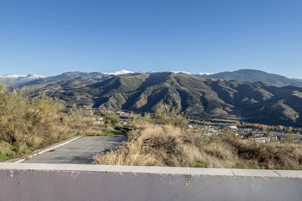 4 quarto Moradia para venda em Cenes de la Vega com piscina garagem - 365 000 € (Ref: 9436133)