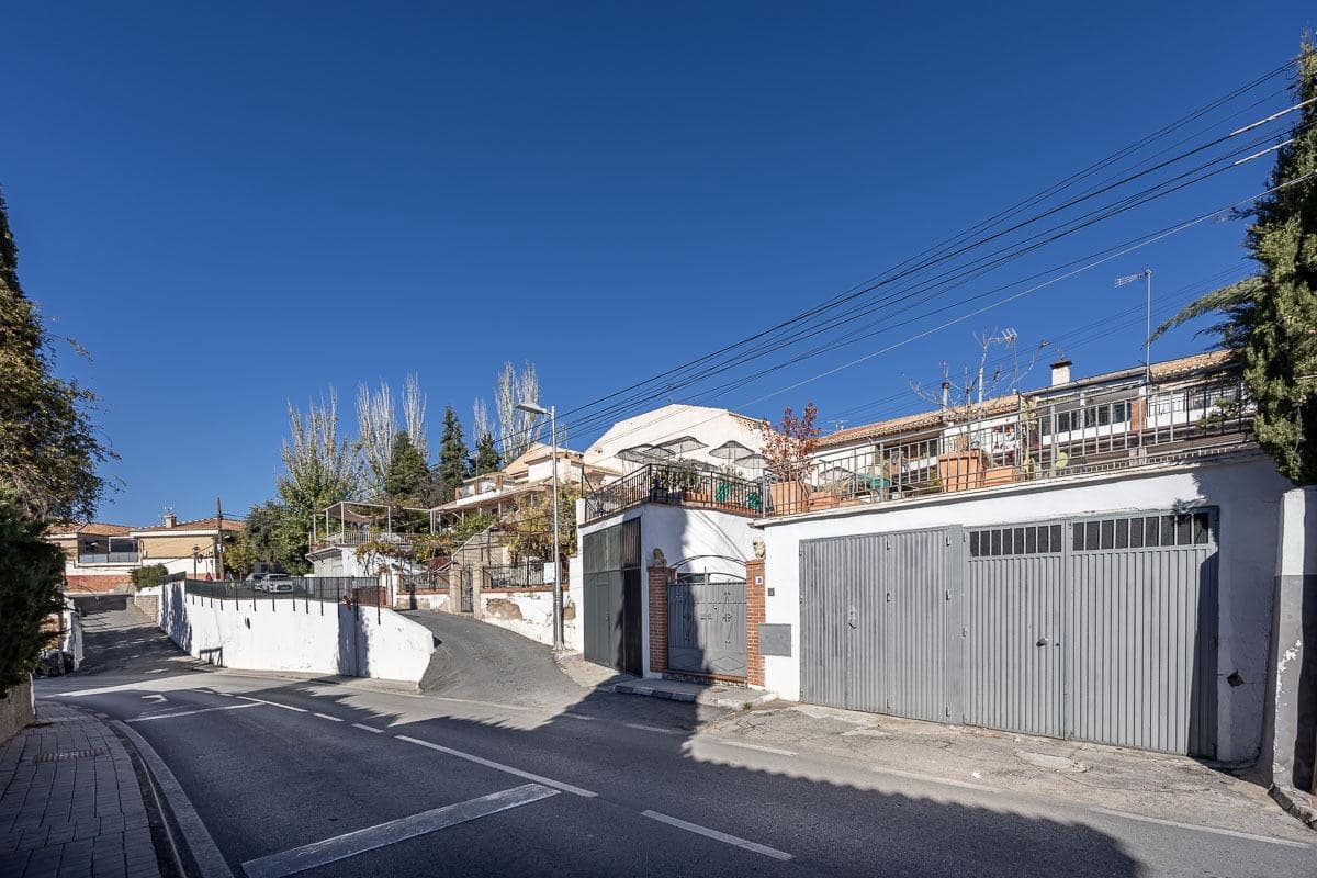 3 bedroom Terraced Villa for sale in Monachil with pool garage - € 240,000 (Ref: 9436134)