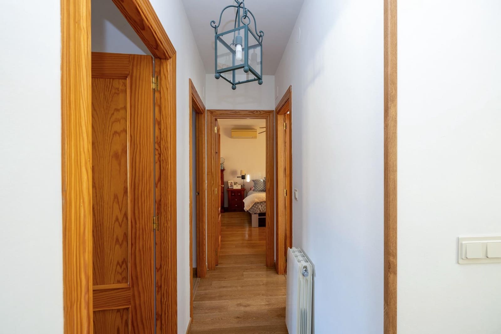 4 bedroom Semi-detached Villa for sale in Ogijares with garage - € 348,000 (Ref: 9436135)