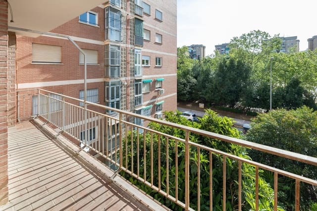 4 soveværelse Lejlighed til salg i Granada by - € 155.000 (Ref: 9436136)