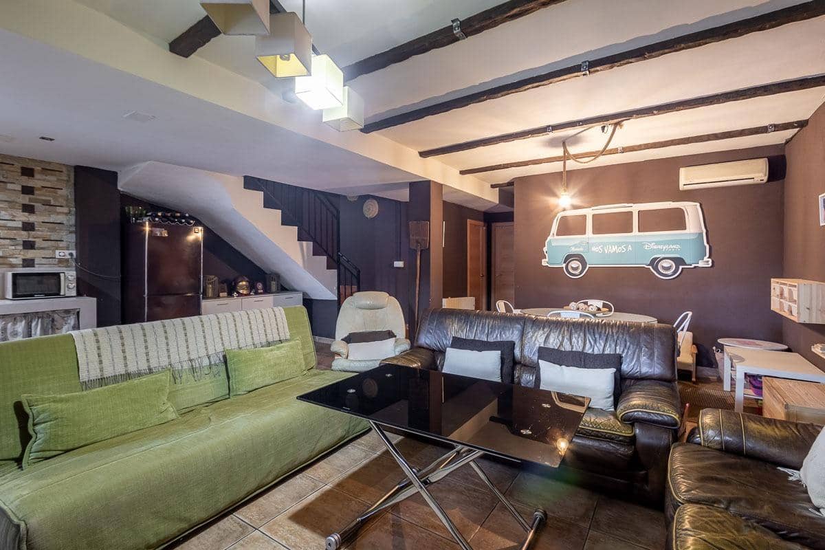 3 soveværelse Villa til salg i Ambroz med swimmingpool garage - € 299.900 (Ref: 9436412)