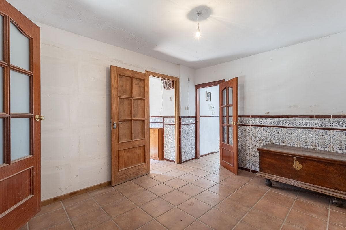 2 soverom Hus til salgs i Monachil med garasje - € 180 000 (Ref: 9436414)