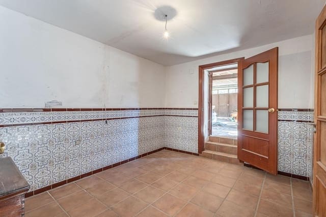 2 soveværelse Byhus til salg i Monachil med garage - € 180.000 (Ref: 9436414)