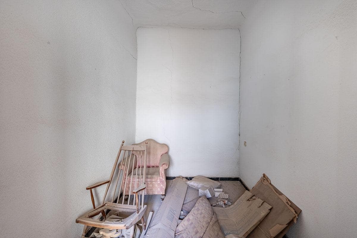 Erhverv til salg i Granada by - € 875.000 (Ref: 9436415)