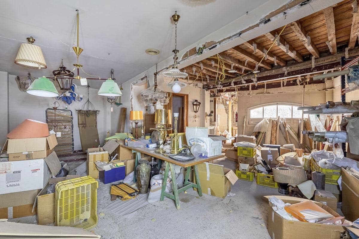 Erhverv til salg i Granada by - € 875.000 (Ref: 9436415)