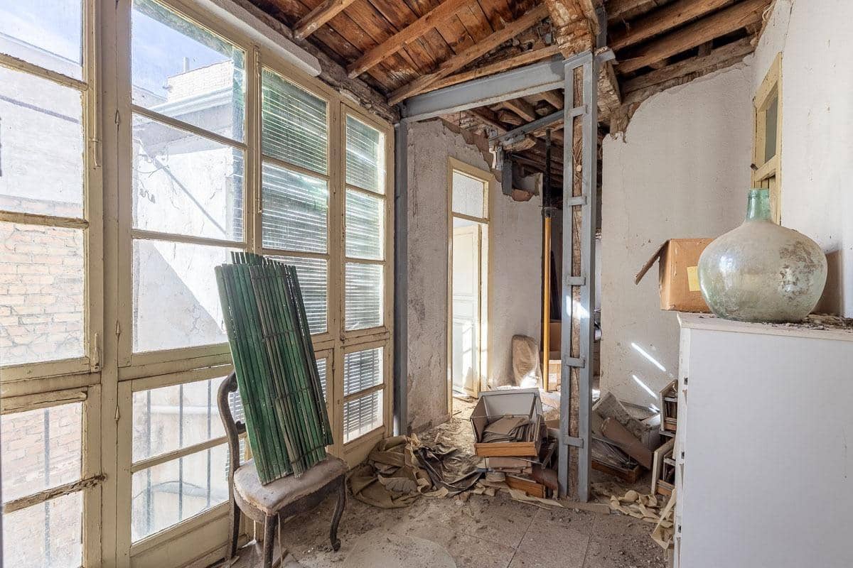 Erhverv til salg i Granada by - € 875.000 (Ref: 9436415)