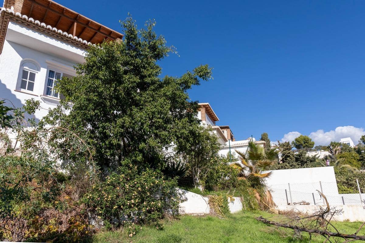 3 Zimmer Villa zu verkaufen in Almunecar mit Garage - 595.900 € (Ref: 9438170)