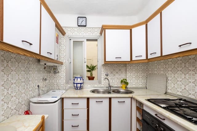 2 soveværelse Lejlighed til salg i Zaidin, Granada by - € 145.000 (Ref: 9440271)