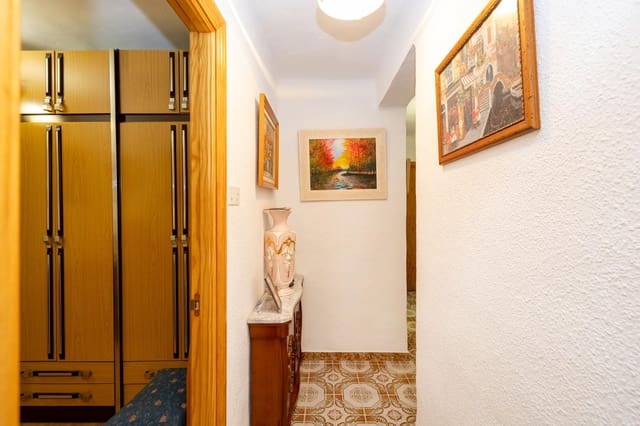 2 soveværelse Lejlighed til salg i Zaidin, Granada by - € 145.000 (Ref: 9440271)