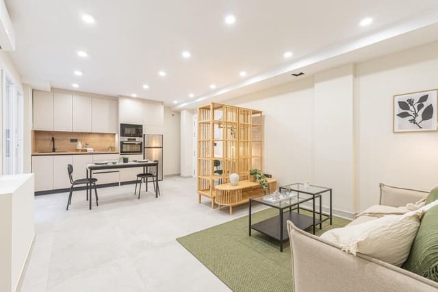 1 soveværelse Kontor til salg i Martiricos, Málaga by - € 164.900 (Ref: 9440272)