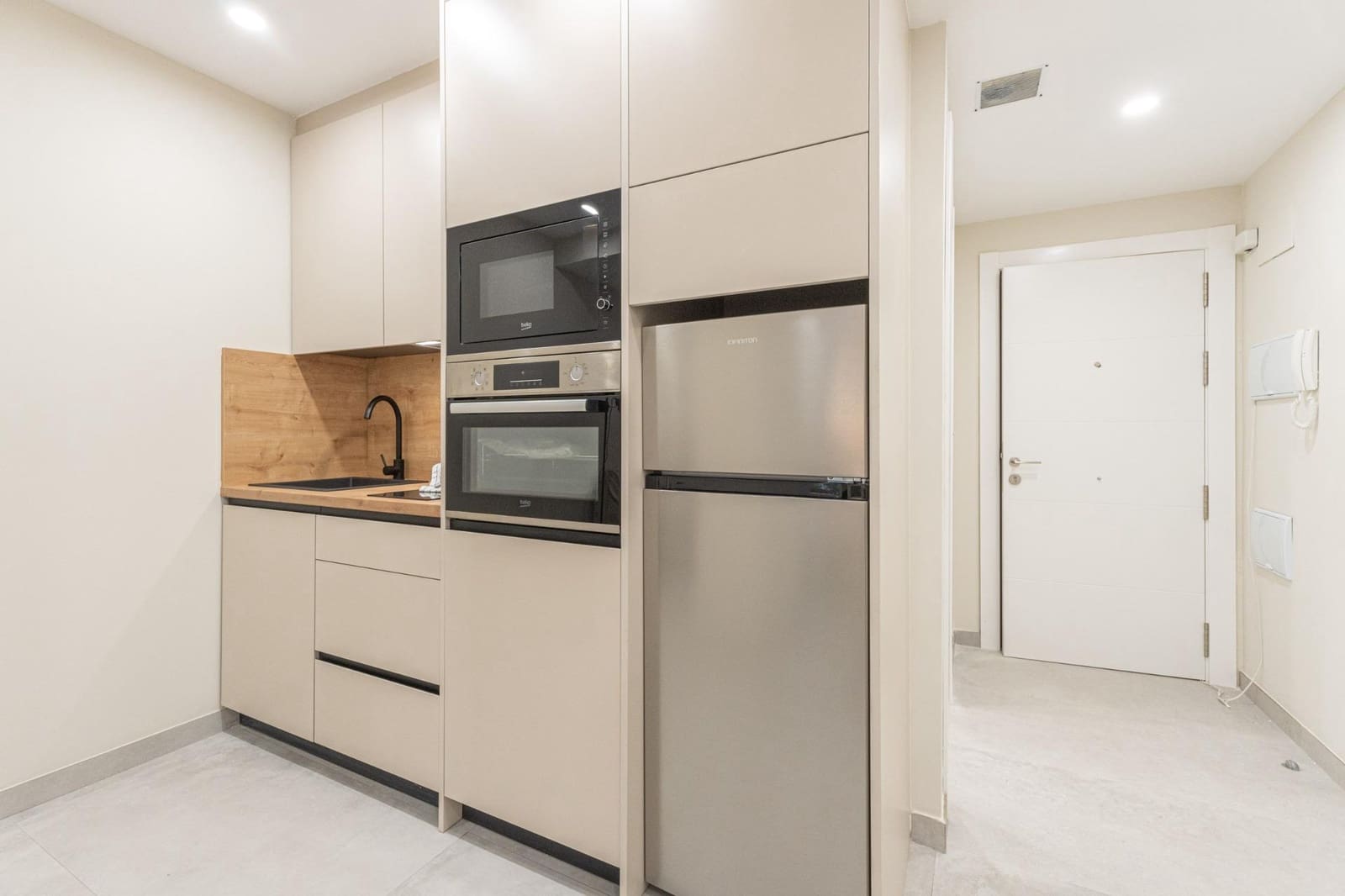 1 soverom Loft til salgs i Malaga by - € 204 900 (Ref: 9440274)