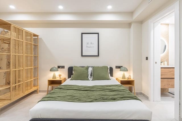 1 soveværelse Loft til salg i Málaga by - € 209.900 (Ref: 9440275)