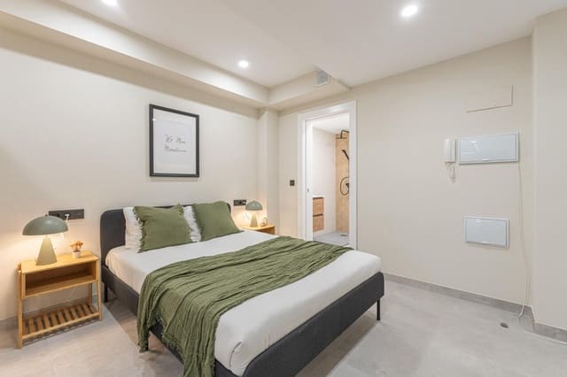 1 soveværelse Loft til salg i Málaga by - € 209.900 (Ref: 9440275)