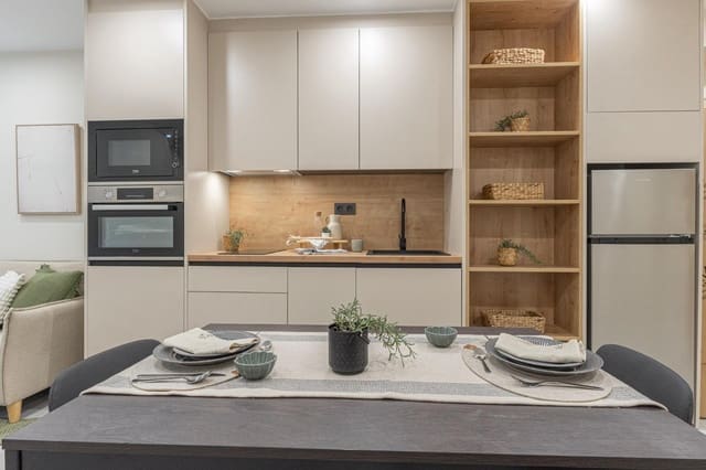 1 soveværelse Loft til salg i Málaga by - € 209.900 (Ref: 9440275)