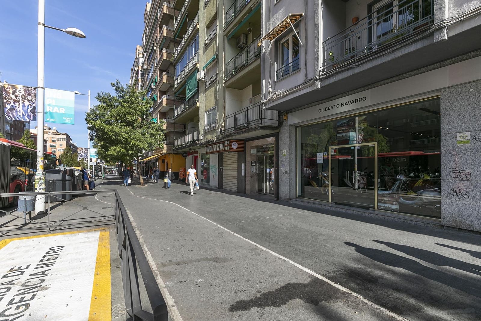 5 bedroom Flat for sale in Granada city - € 259,000 (Ref: 9443366)