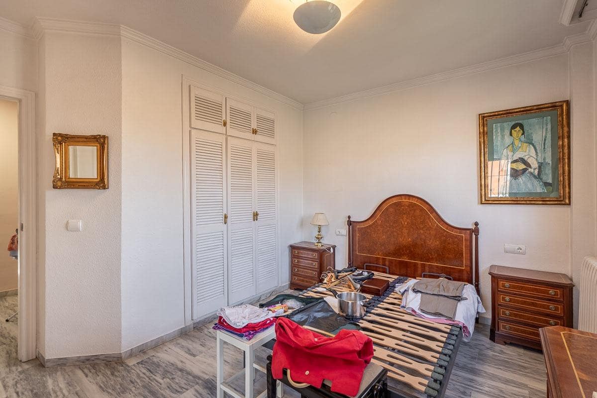 4 soverom Villa til salgs i Jun med svømmebasseng - € 240 000 (Ref: 9446638)