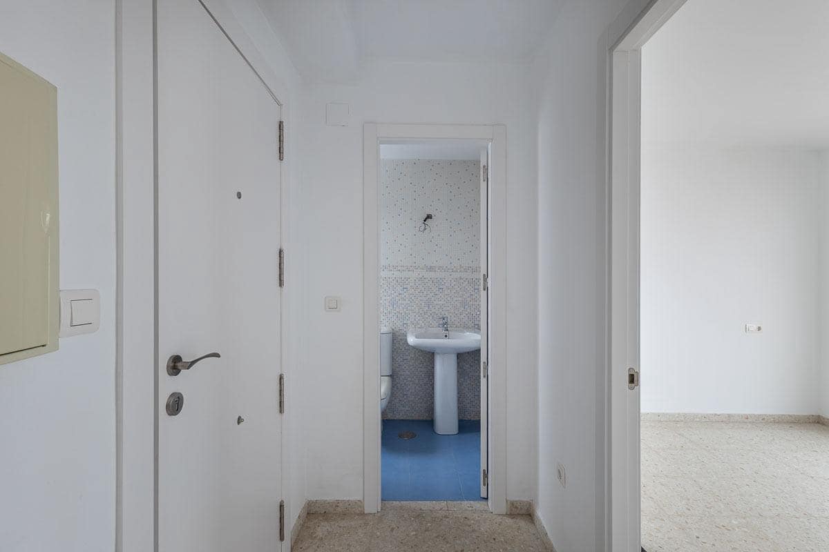 1 bedroom Penthouse for sale in Ogijares - € 135,000 (Ref: 9449655)