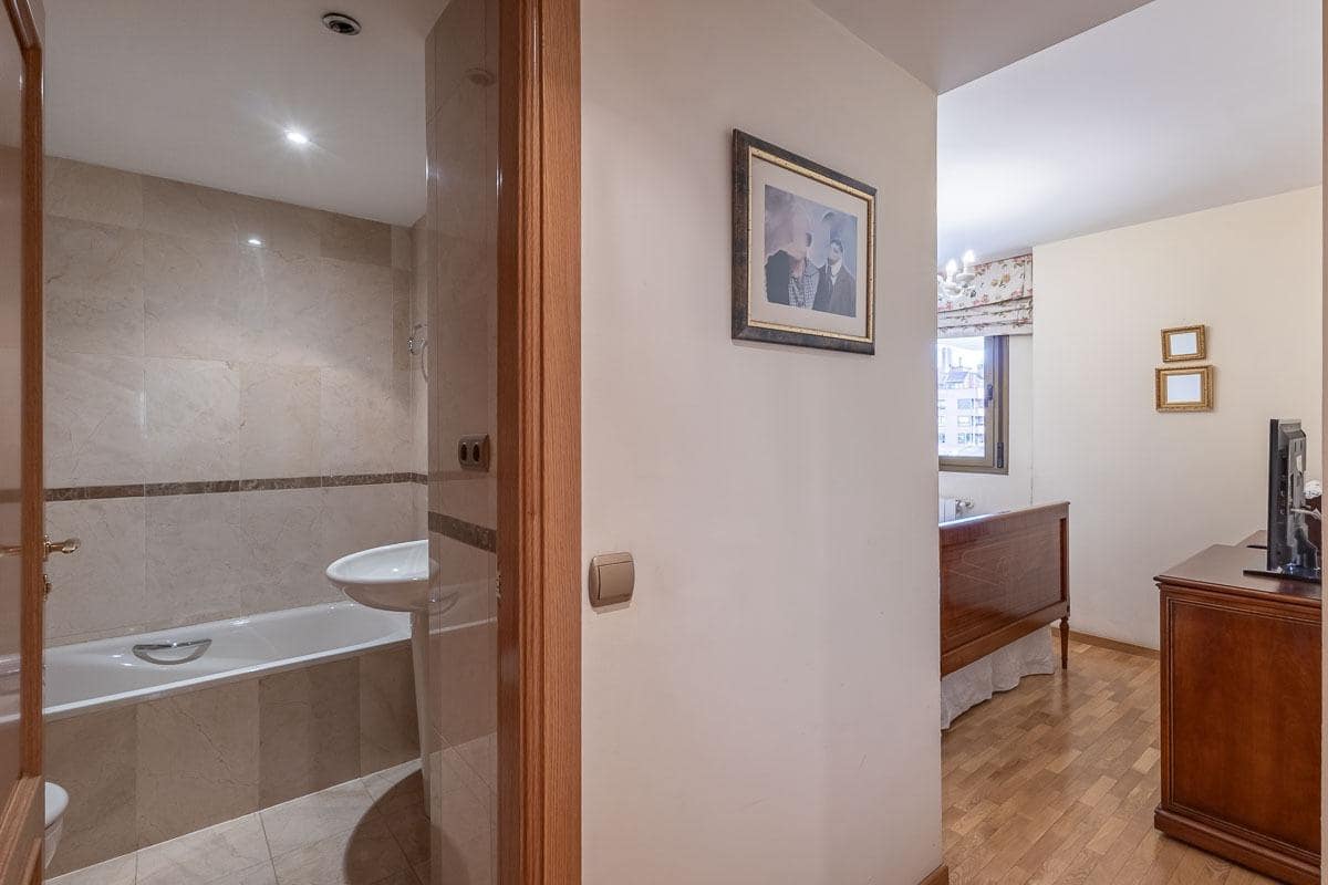 2 soverom Leilighet til salgs i Granada by - € 390 000 (Ref: 9449657)