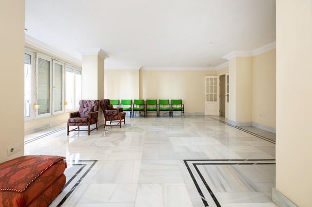 3 makuuhuone Asunto myytävänä paikassa Granada kaupunki mukana 
autotalli - 430 000 € (Ref: 9450476)