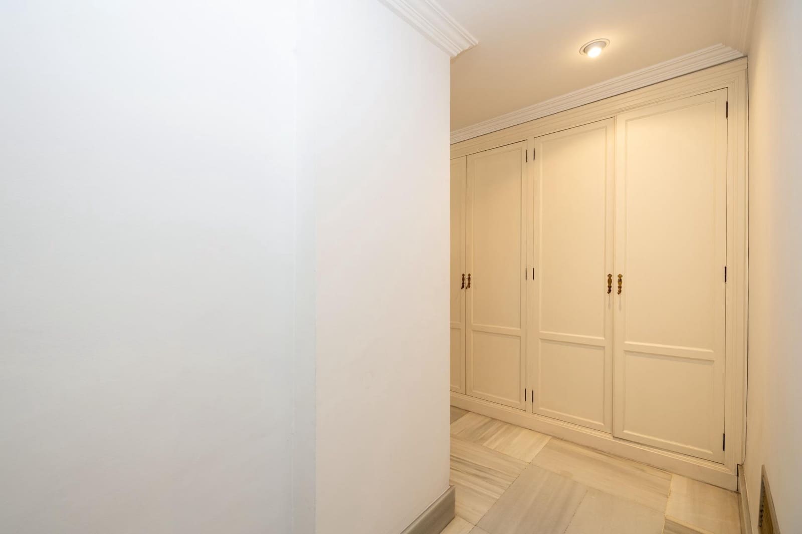 3 makuuhuone Asunto myytävänä paikassa Granada kaupunki mukana 
autotalli - 430 000 € (Ref: 9450476)