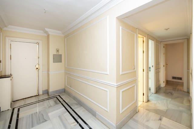 3 makuuhuone Asunto myytävänä paikassa Granada kaupunki mukana 
autotalli - 430 000 € (Ref: 9450476)