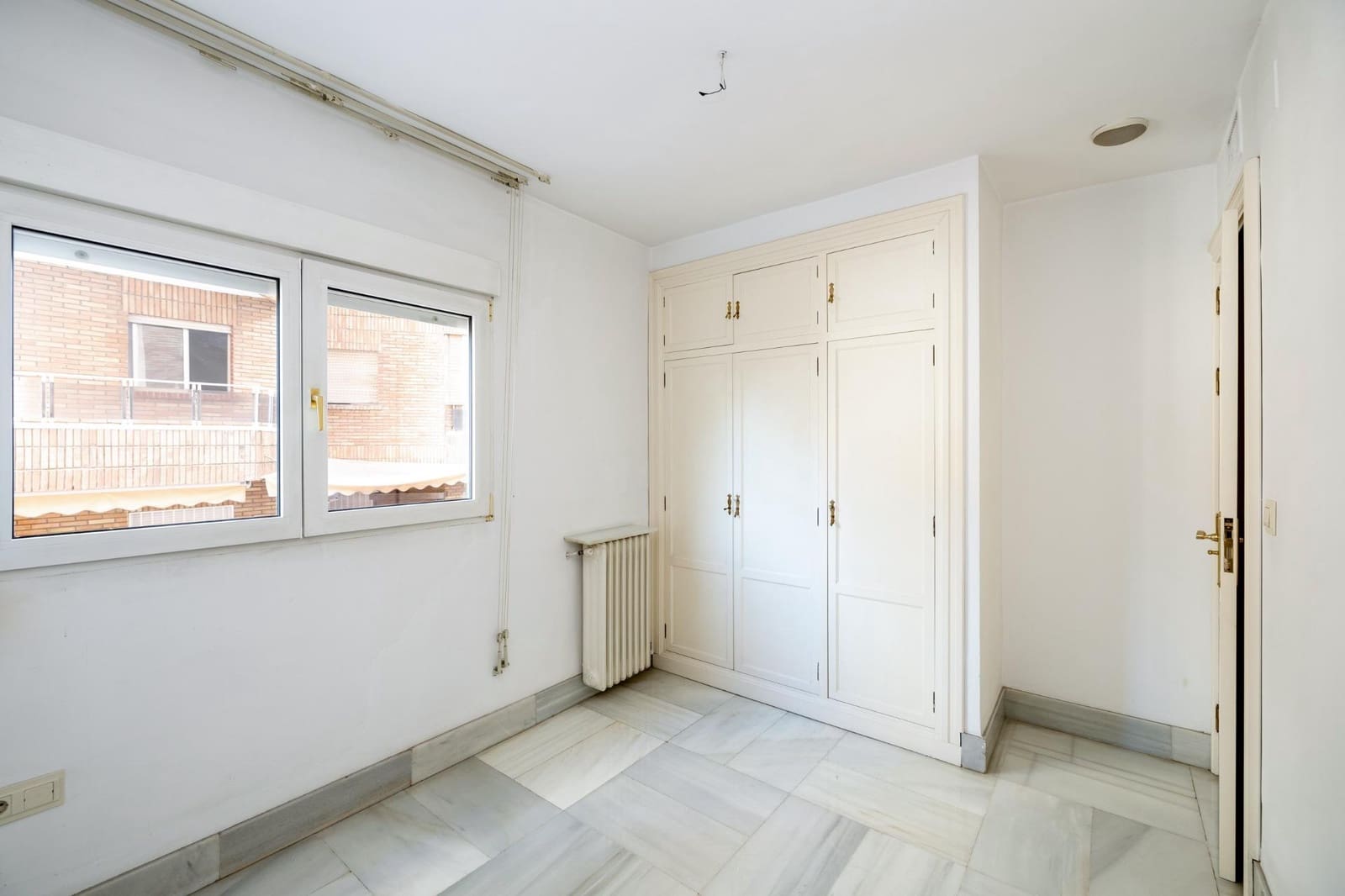 3 makuuhuone Asunto myytävänä paikassa Granada kaupunki mukana 
autotalli - 430 000 € (Ref: 9450476)