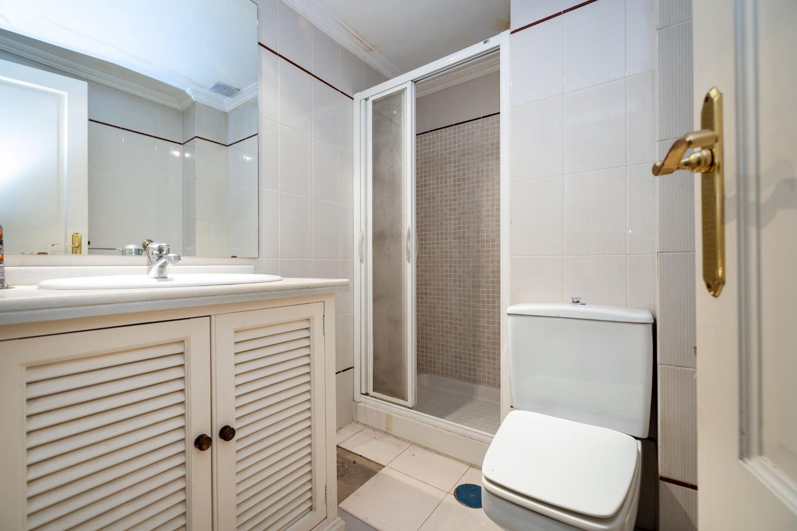 3 makuuhuone Asunto myytävänä paikassa Granada kaupunki mukana 
autotalli - 430 000 € (Ref: 9450476)