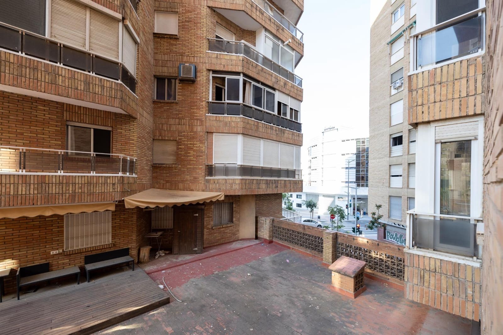 3 makuuhuone Asunto myytävänä paikassa Granada kaupunki mukana 
autotalli - 430 000 € (Ref: 9450476)