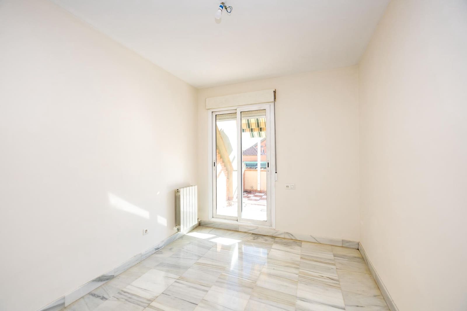 3 soveværelse Penthouse til salg i Granada by med garage - € 360.000 (Ref: 9450477)