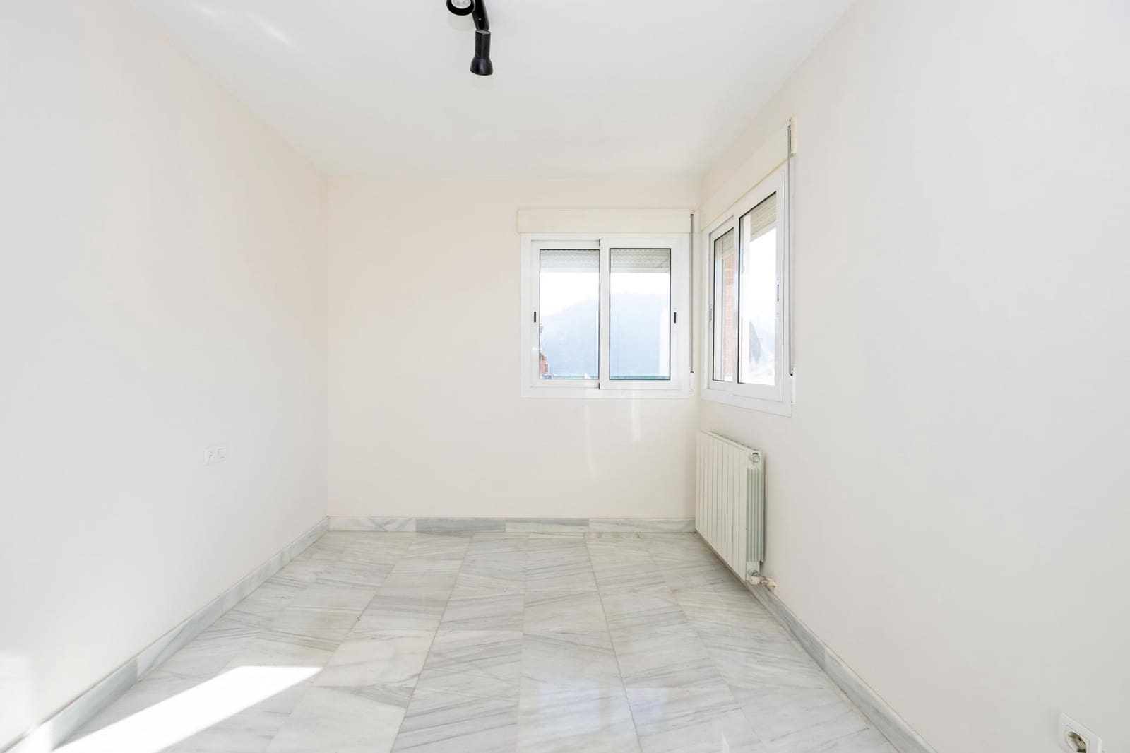 3 soveværelse Penthouse til salg i Granada by med garage - € 360.000 (Ref: 9450477)