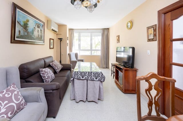 3 soveværelse Lejlighed til salg i Granada by med garage - € 199.000 (Ref: 9450478)