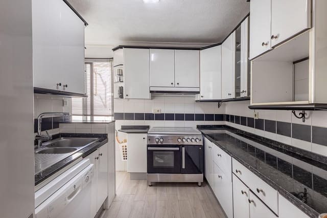 3 camera da letto Appartamento in vendita in Granada città - 158.000 € (Rif: 9450479)
