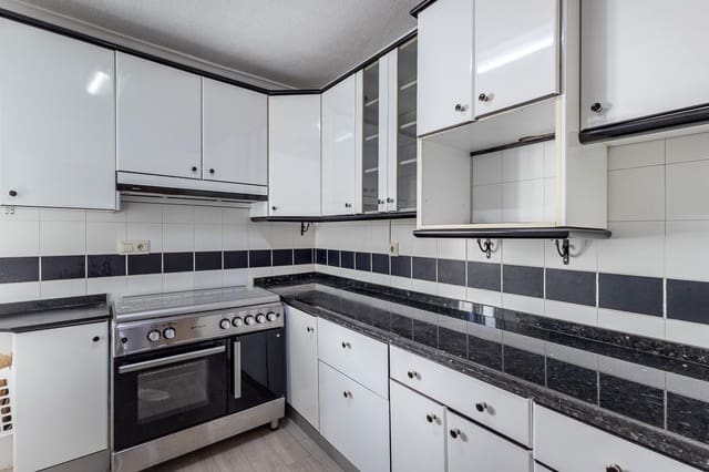 3 camera da letto Appartamento in vendita in Granada città - 158.000 € (Rif: 9450479)