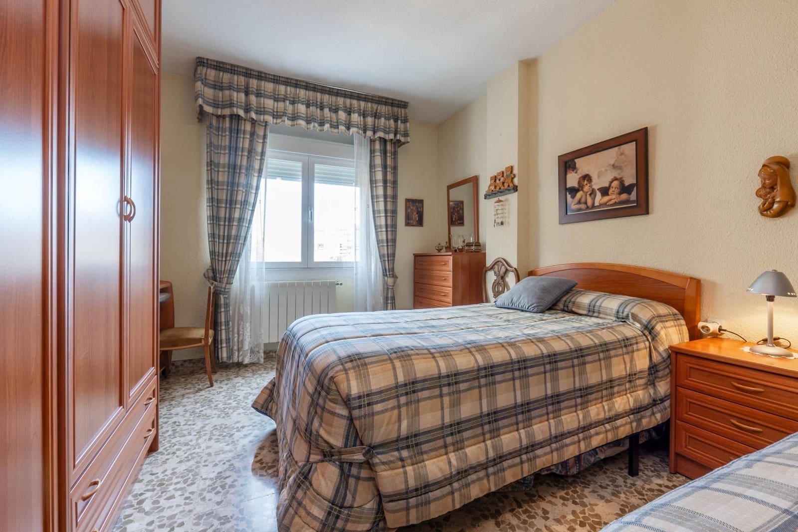 4 soverom Leilighet til salgs i Granada by med garasje - € 367 500 (Ref: 9450480)