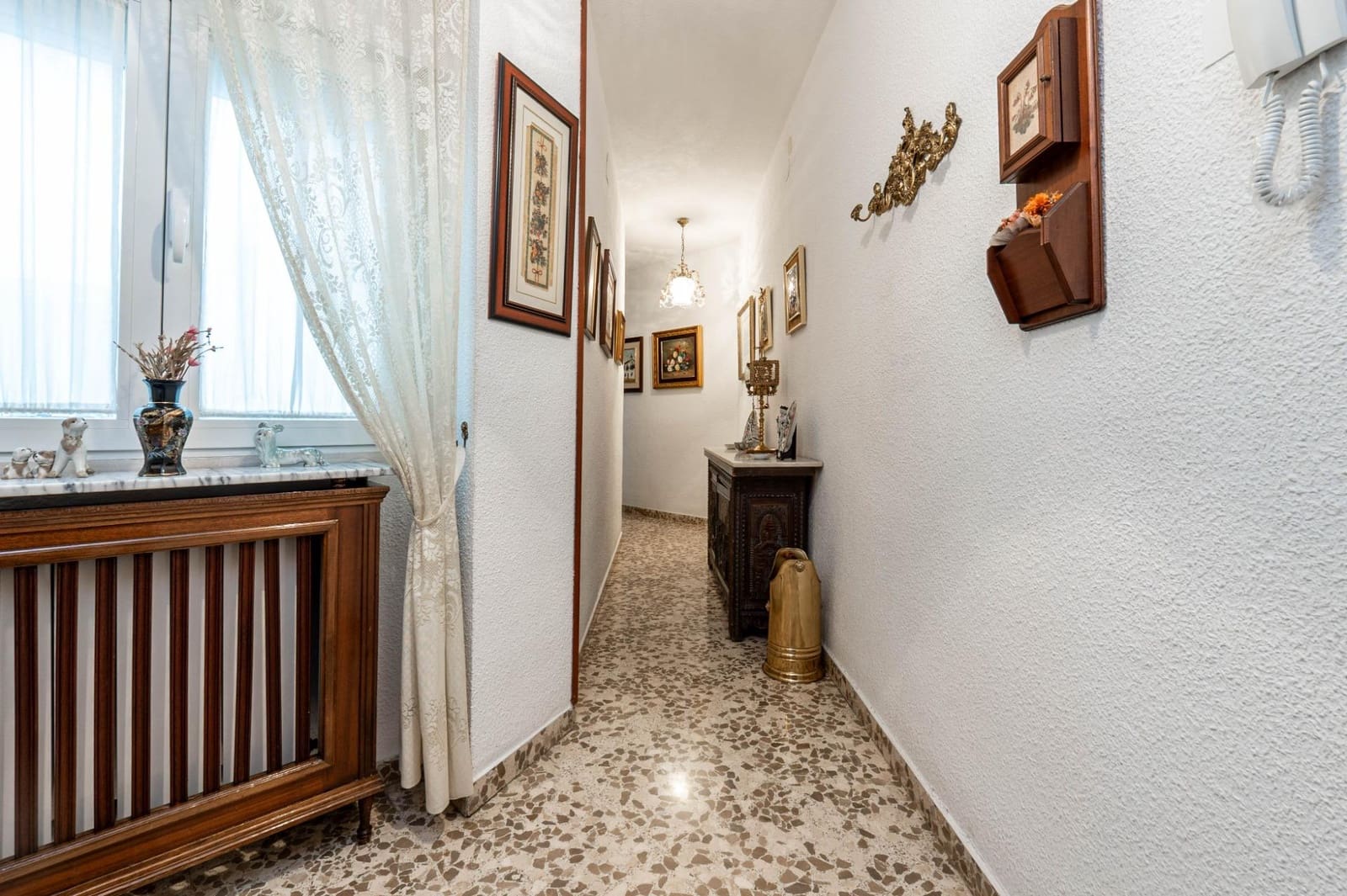 4 soverom Leilighet til salgs i Granada by med garasje - € 367 500 (Ref: 9450480)