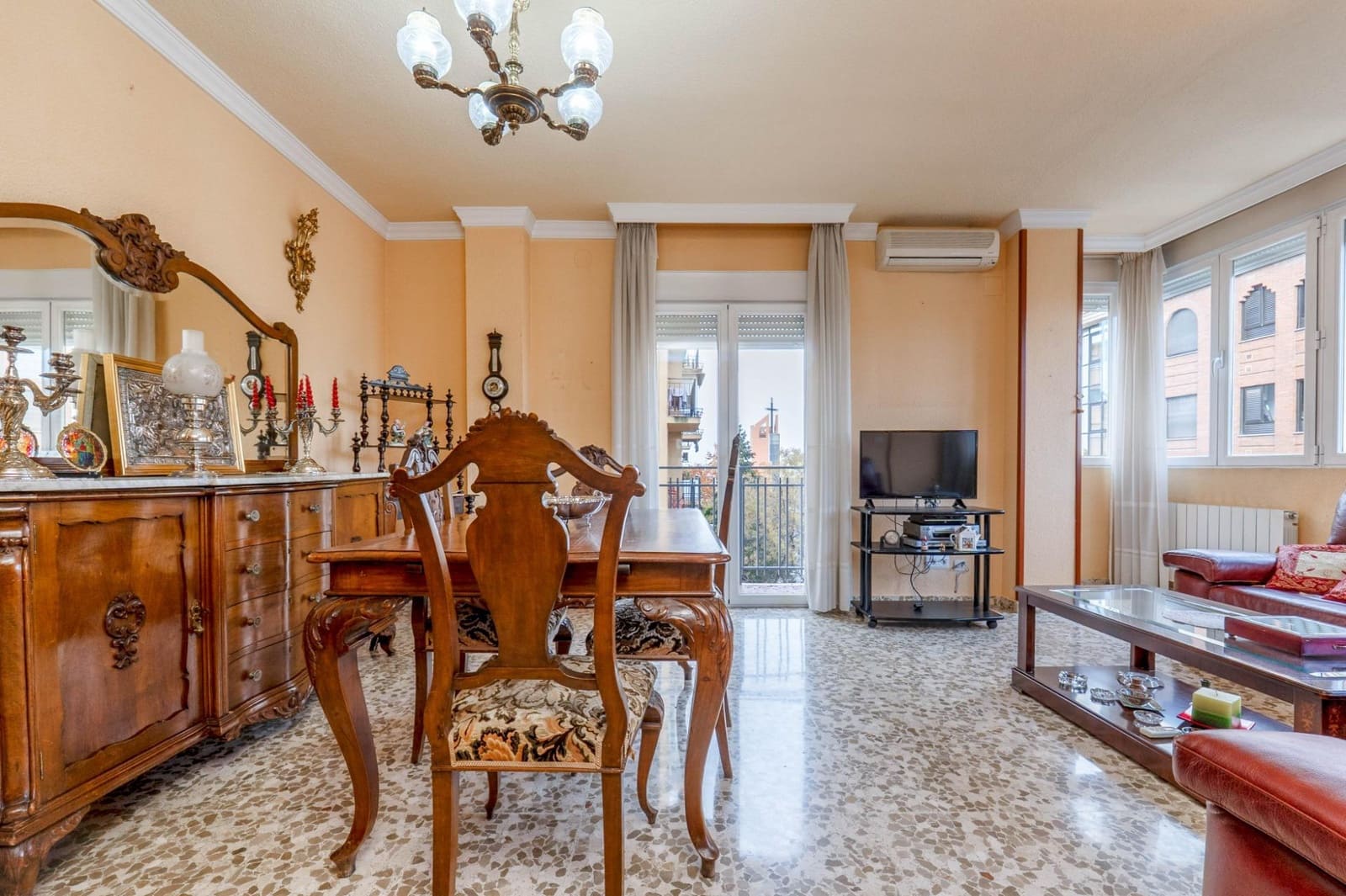 4 soverom Leilighet til salgs i Granada by med garasje - € 367 500 (Ref: 9450480)
