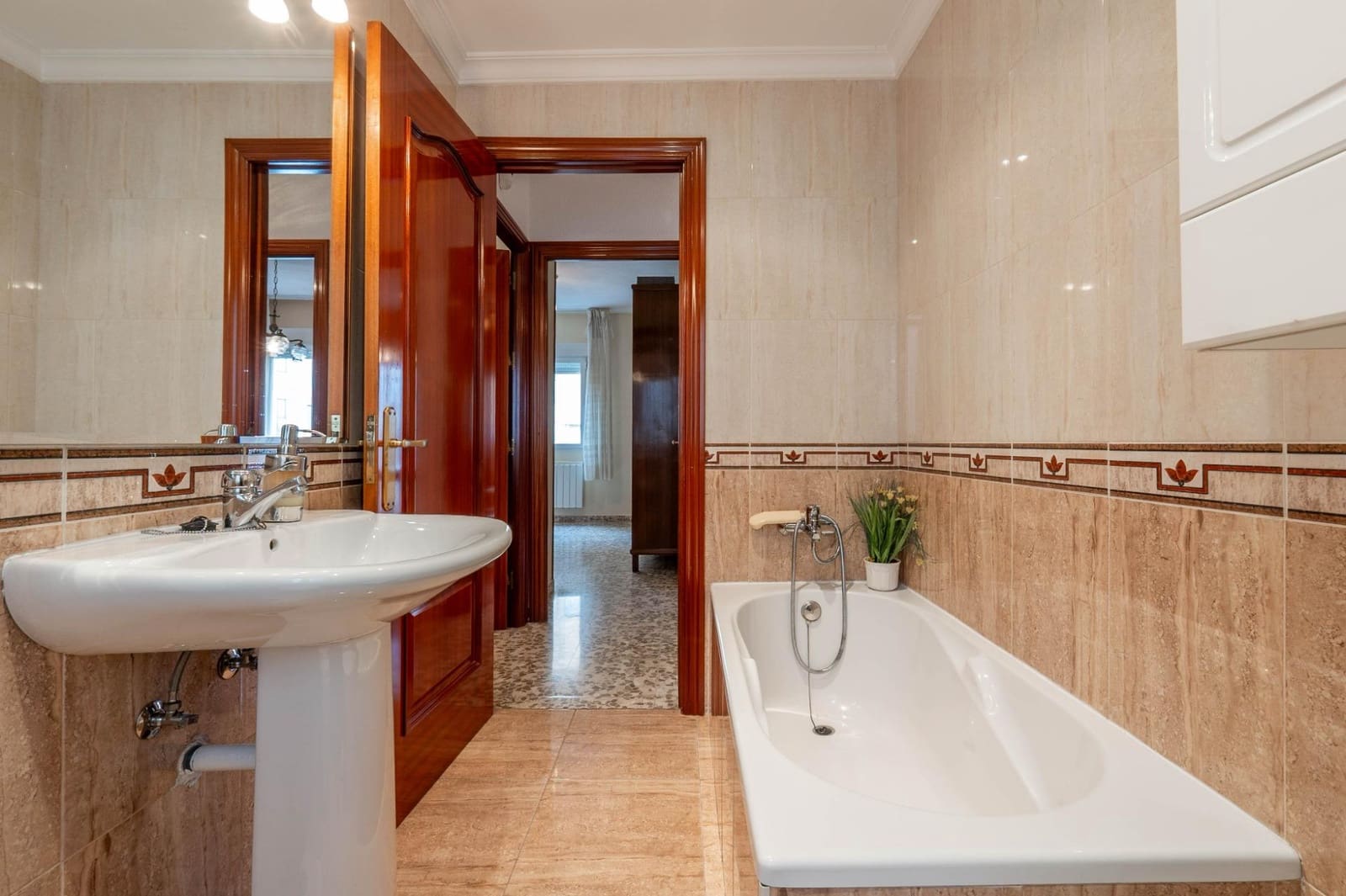 4 soverom Leilighet til salgs i Granada by med garasje - € 367 500 (Ref: 9450480)